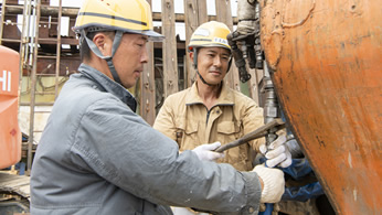 先輩社員のとある一日をご紹介します